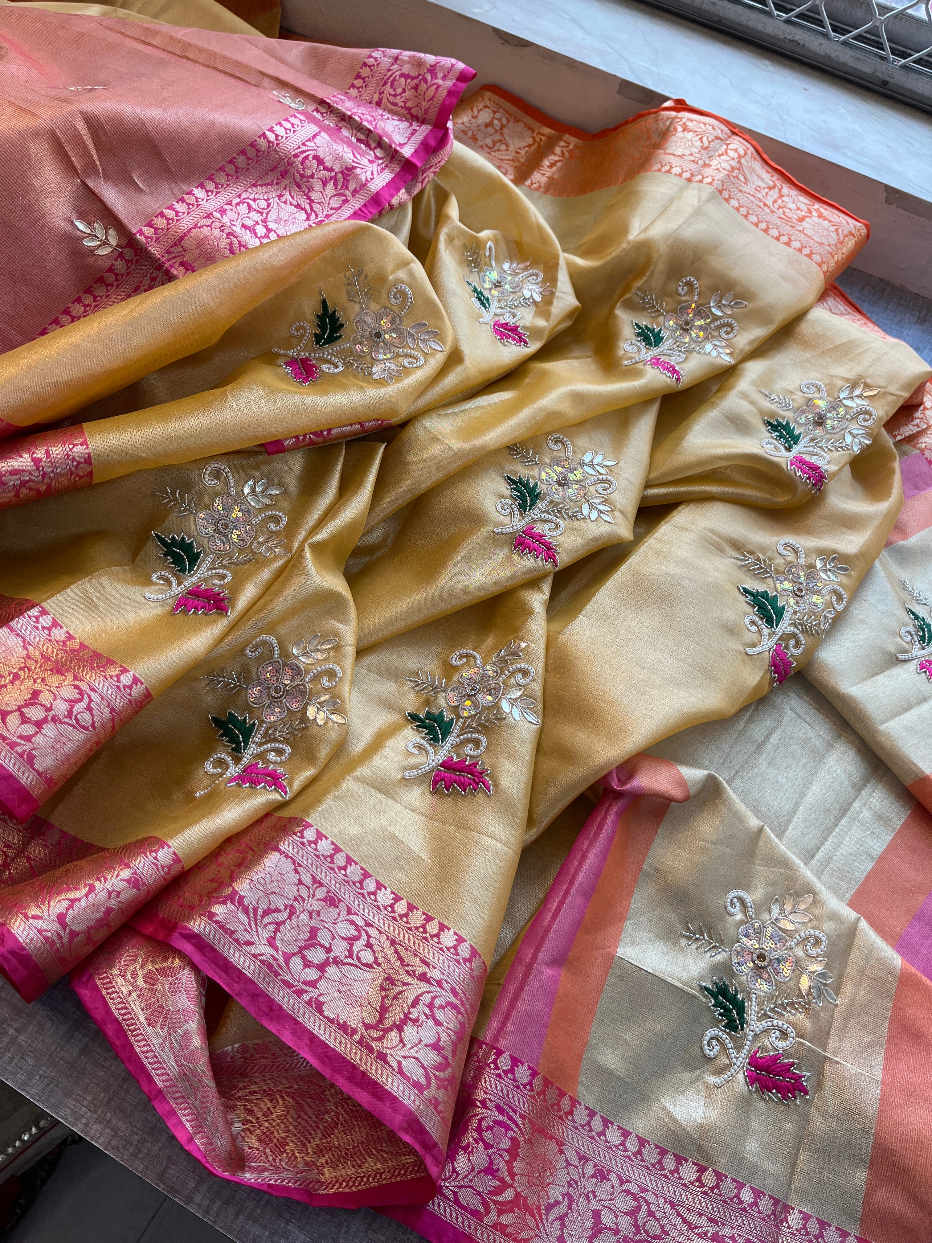 Tissue Linen Silk Saree