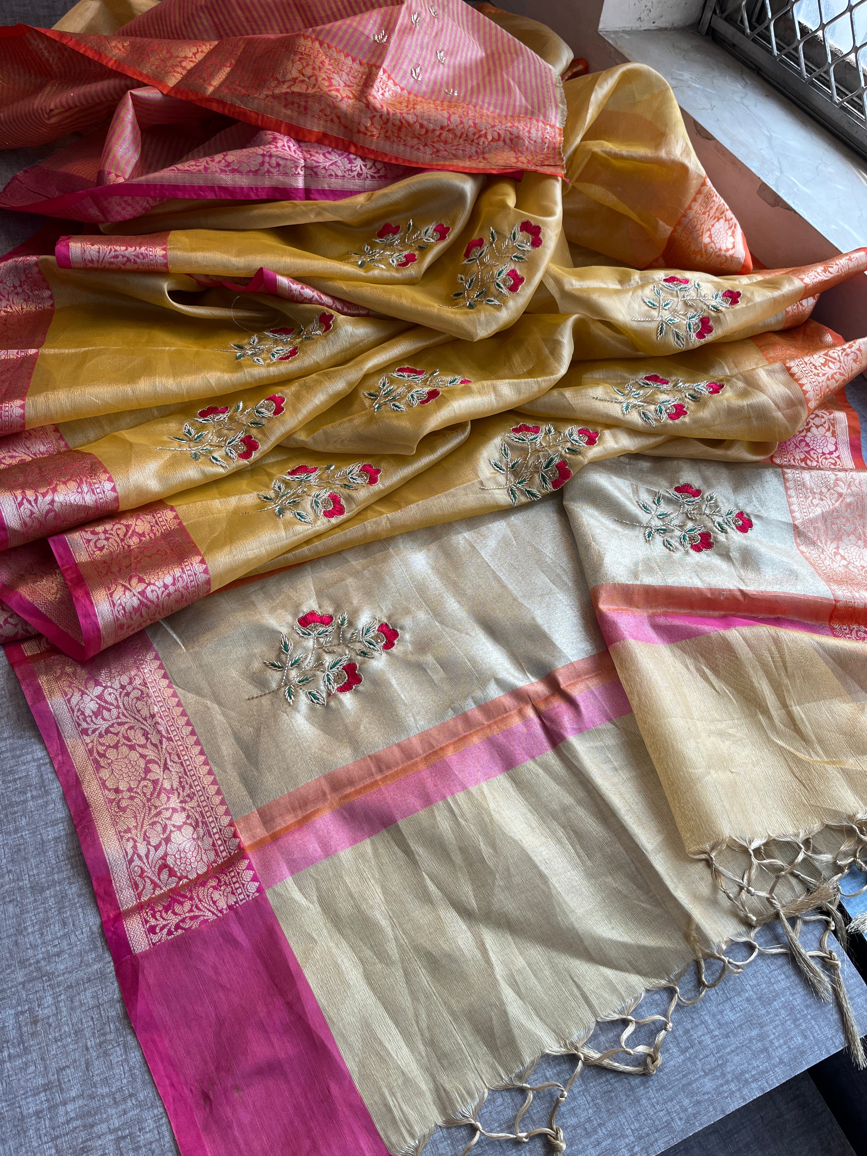 Tissue Linen Silk Saree
