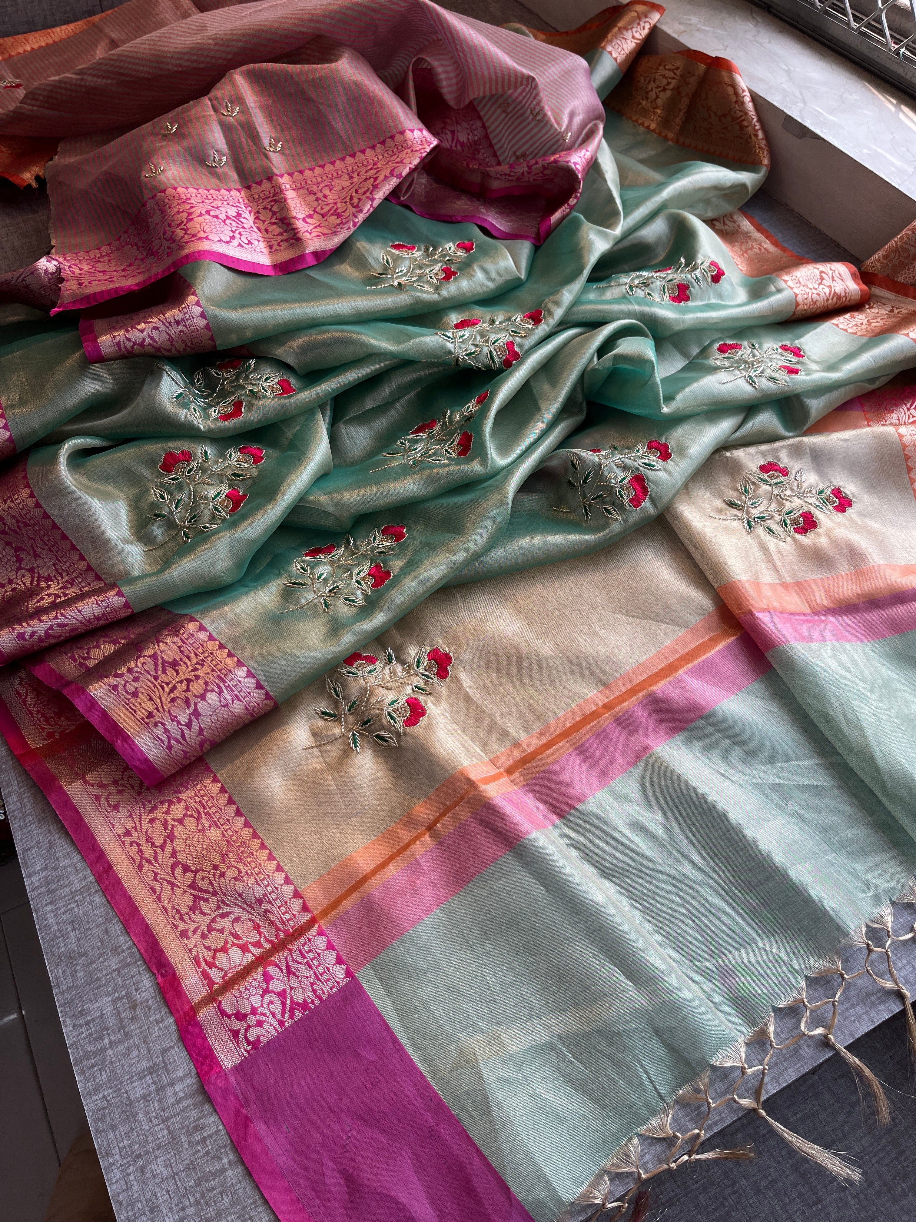 Tissue Linen Silk Saree