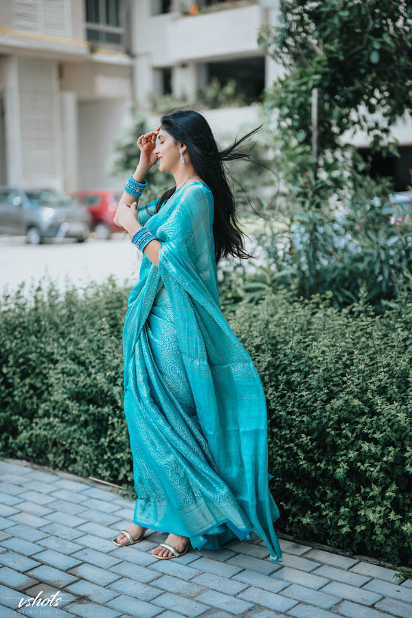 Pure Khaddi Georgette Saree With Banarasi Weaving