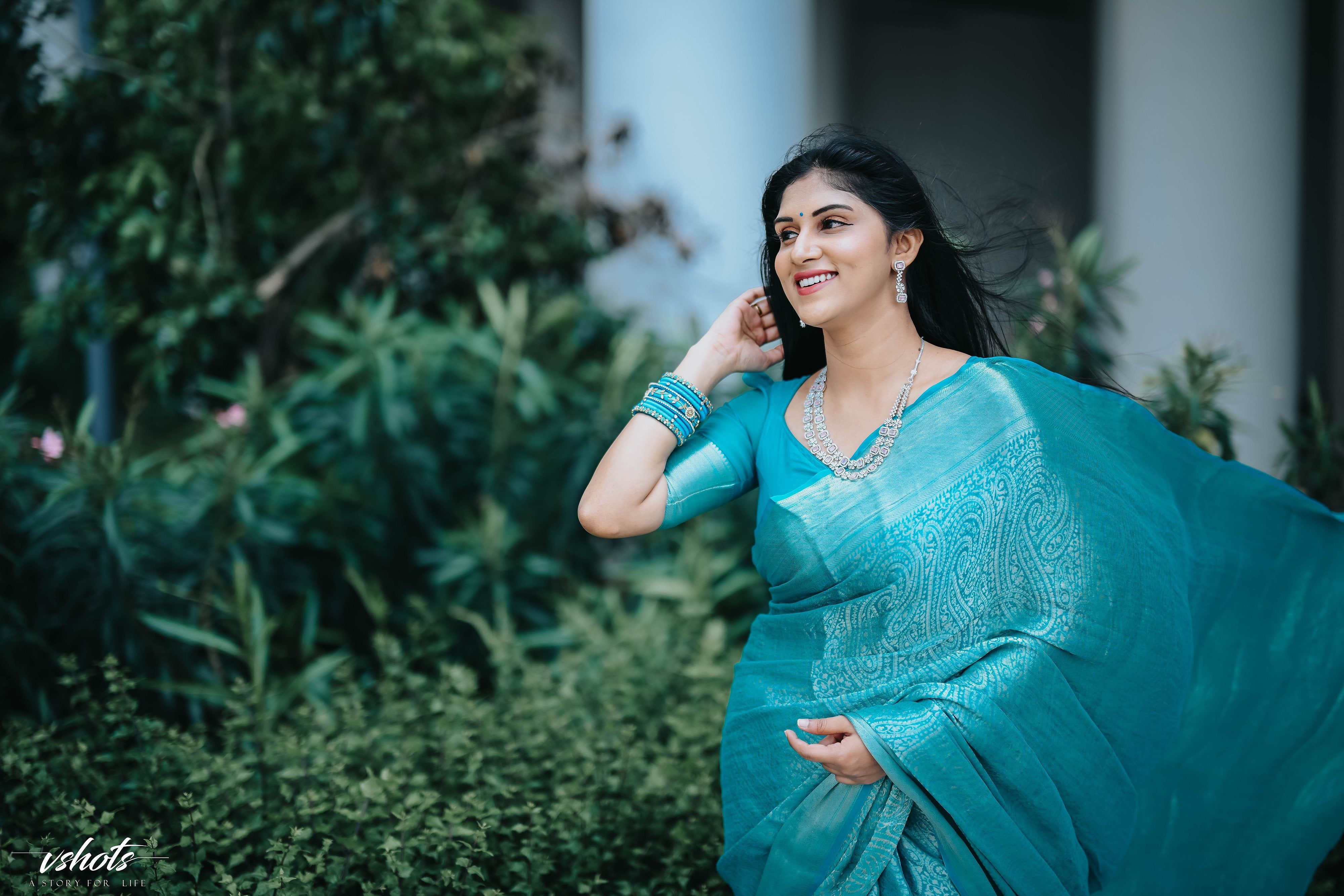Pure Khaddi Georgette Saree With Banarasi Weaving