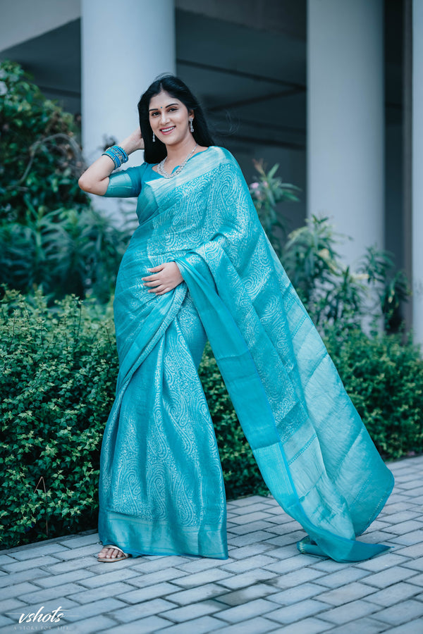 Pure Khaddi Georgette Saree With Banarasi Weaving